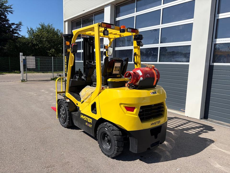 Hyster H3.5UT Gasstapler, Gabelstapler 4500mm, BJ 2023, Stapler N418