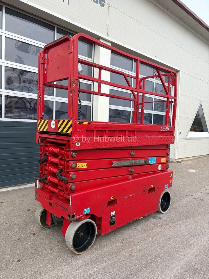 AIRO X12E Scherenarbeitsbühne