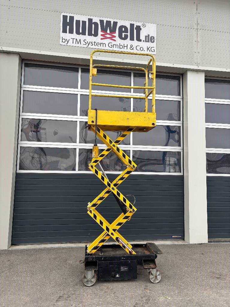 boss-x3-4-55m-arbeitsbuhne-per62852186.jpg