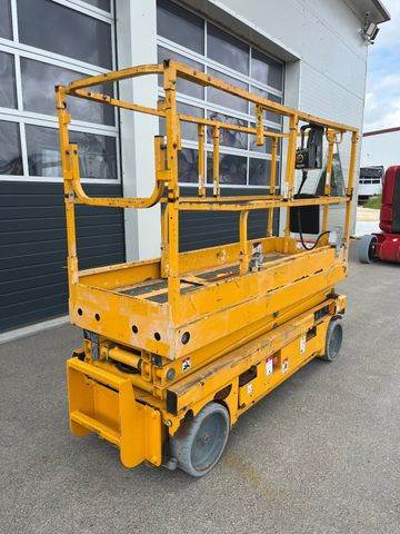 haulotte-compact-8-scheren410813537_10.jpg