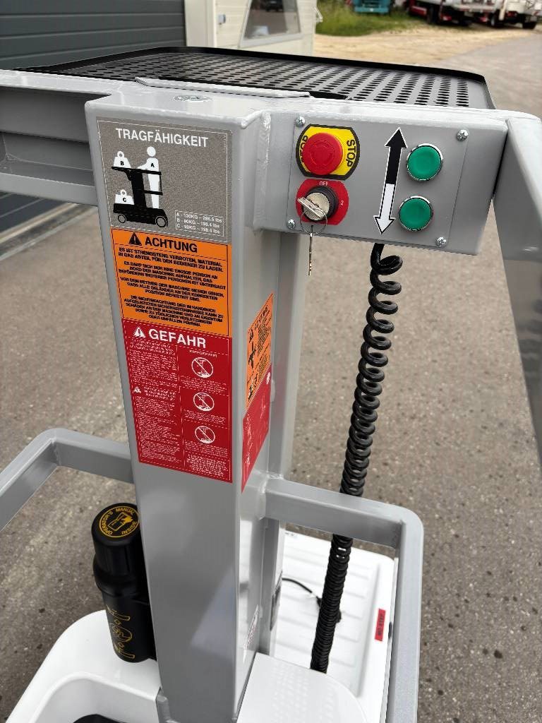 braviisol-kommissioniergerat-sd4452be4.jpg
