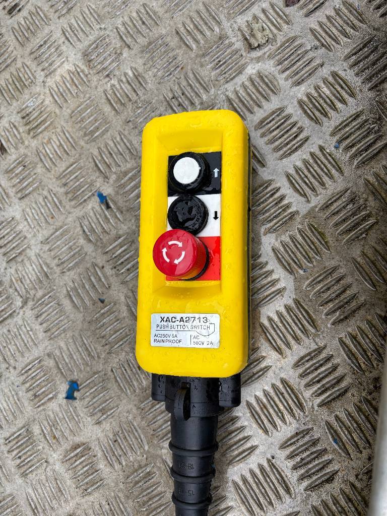 power-tower280b1948.jpg