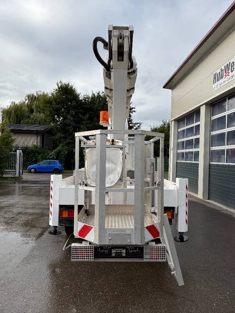 palfinger-tka-30-ks-lkw-arbeit3d90c1a6.jpg