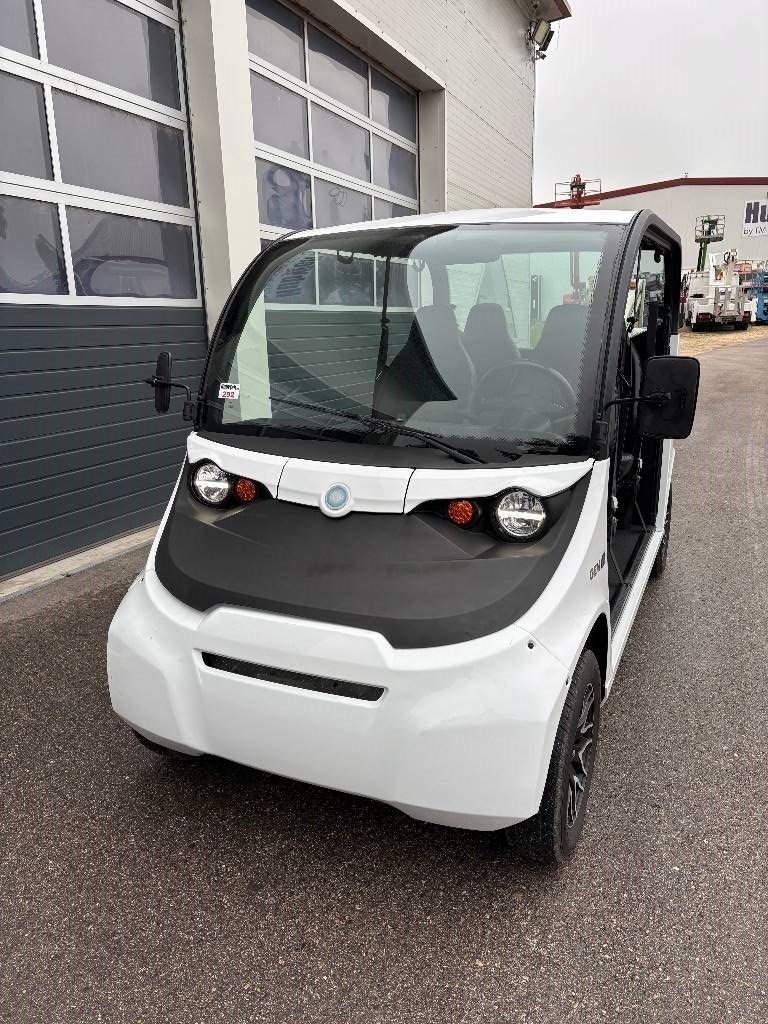 polaris-gem-e4-elektro-golfcar26889a75.jpg