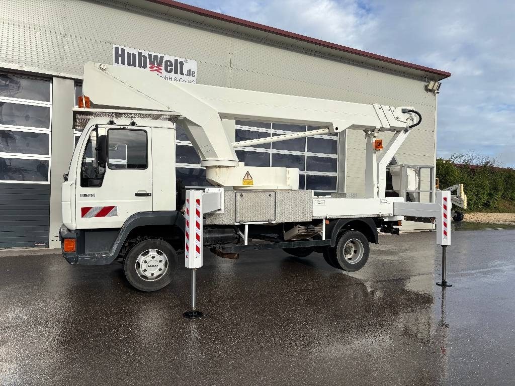 Palfinger TKA 30 KS LKW Arbeitsbühne 30m auf MAN