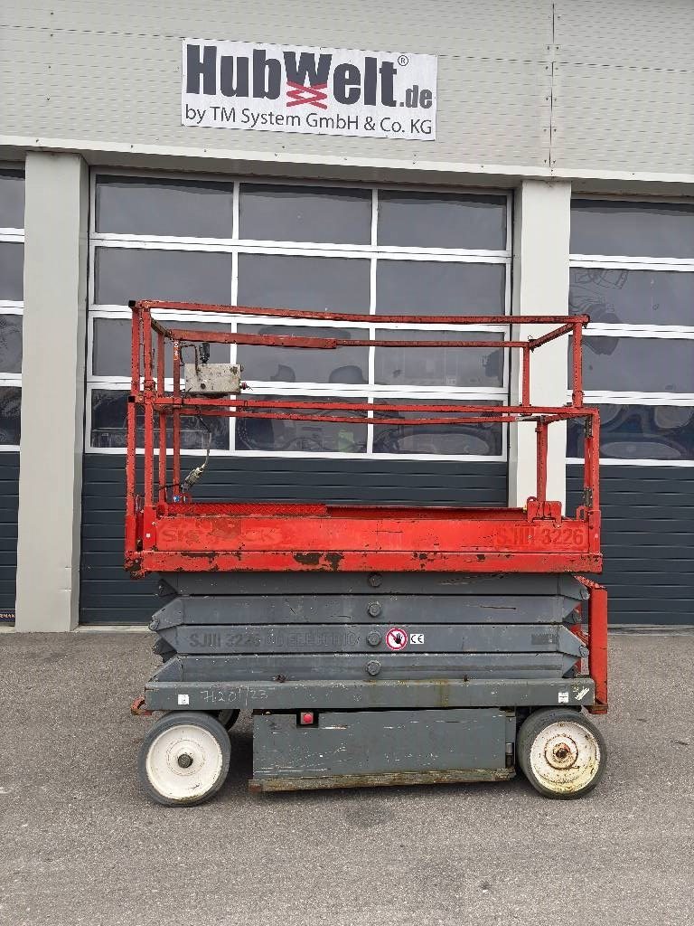 SkyJack SJ 3226 10m Scherenarbeitsbühne