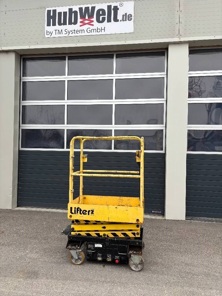 Boss 4,55m Arbeitsbühne Personenlift, BJ 2013