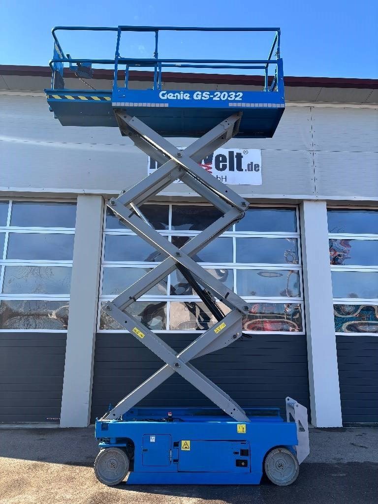 genie-gs-2032-8-10m-scherenarb1001eba4.jpg