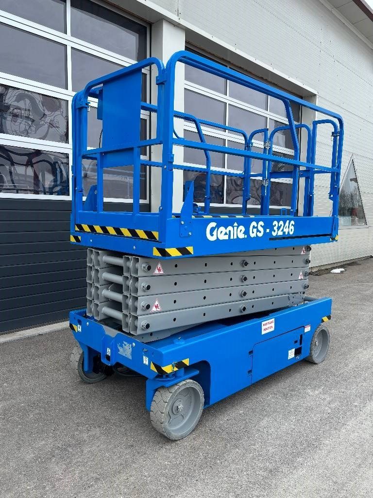 genie-gs-3246-11-60m-scherenarb7d4e273.jpg
