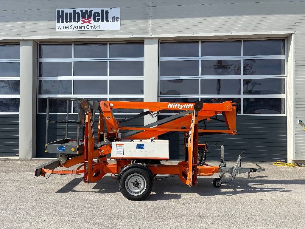 Niftylift 120T – 12,20m Anhänger-Arbeitsbühne