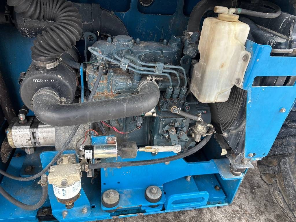genie-gs-3268-11-75m-diesel-sc795c7bc8.jpg