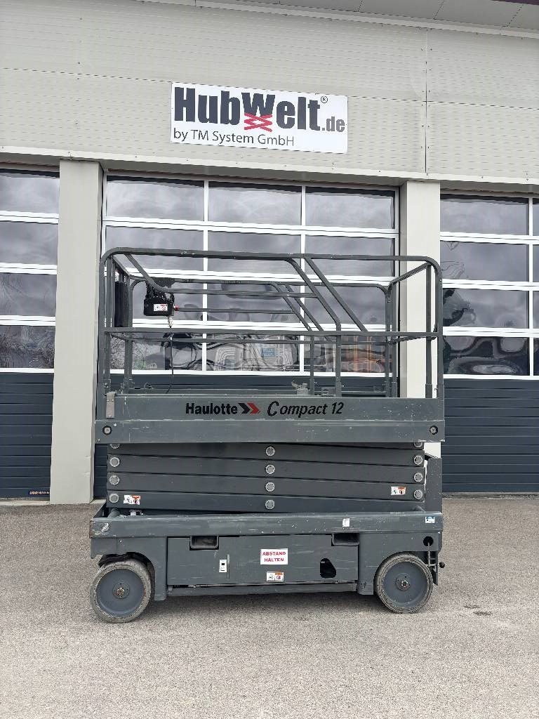 Haulotte Compact 12 – 11,75m Scherenarbeitsbühne