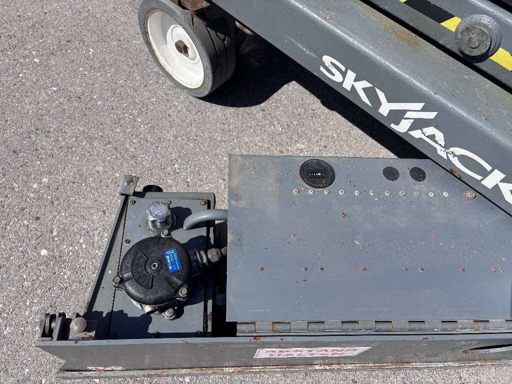 skyjack-sj-3219-7-80m-scherena2c6b41f8.jpg
